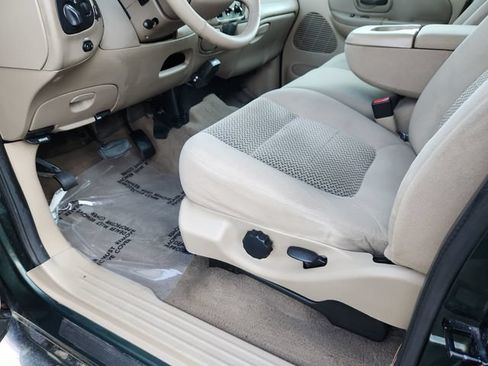 Used 2002 Ford F150 King Ranch RWD image 19