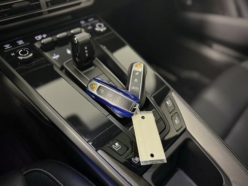 Used 2022 Porsche 911 Carrera GTS image 25