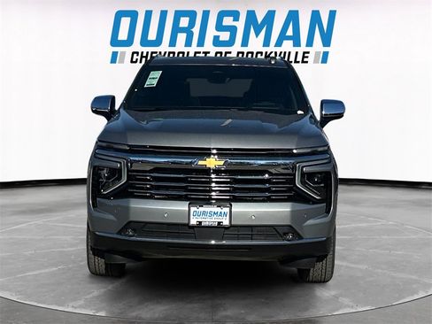 New 2026 Chevrolet Suburban Premier image 8