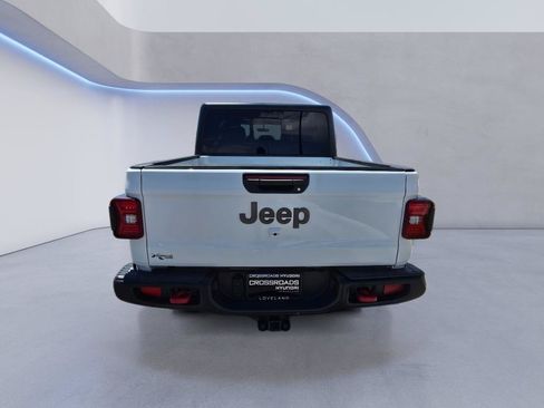 Used 2020 Jeep Gladiator Rubicon AWD/4WD image 4
