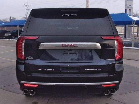 Used 2024 GMC Yukon XL Denali w/ Advanced Technology Package image 20