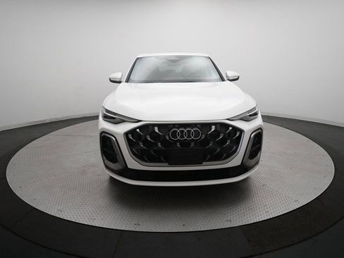 Used 2025 Audi Q5 Premium Plus w/ Premium Plus image 11