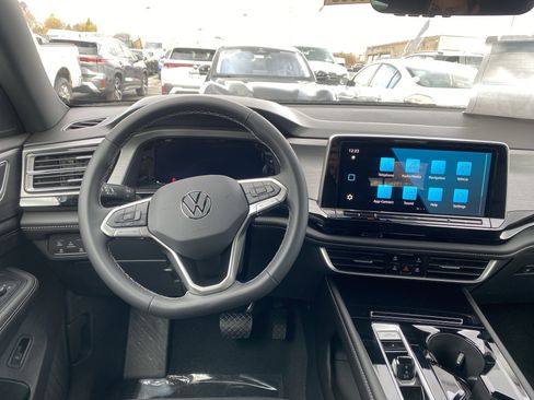 New 2026 Volkswagen Atlas Cross Sport SE image 13