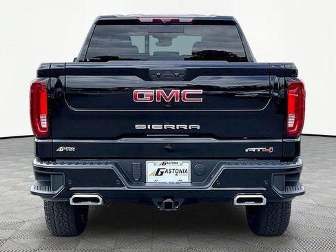 New 2026 GMC Sierra 1500 AT4 w/ AT4 Premium Package AWD/4WD image 4