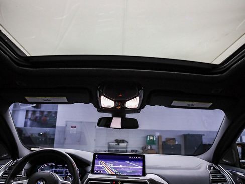 Certified 2023 BMW X4 M40i w/ Premium Package image 16