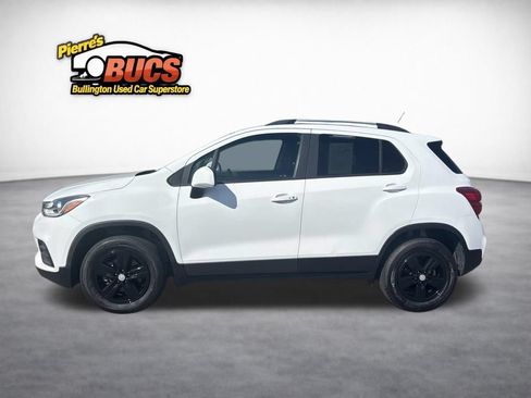 Used 2022 Chevrolet Trax LT w/ Driver Confidence Package AWD/4WD image 2