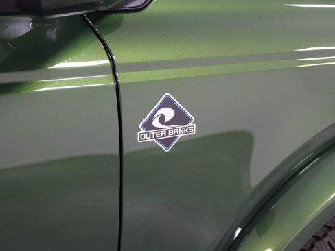 New 2025 Ford Bronco Outer Banks image 11