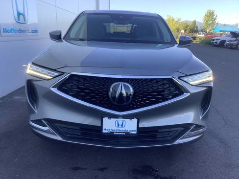 Used 2023 Acura MDX SH-AWD image 9