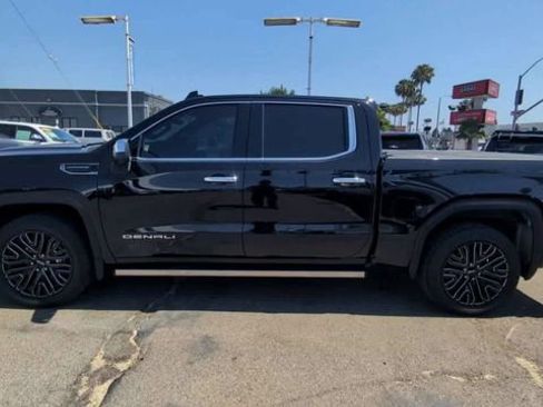 Certified 2022 GMC Sierra 1500 Denali Ultimate AWD/4WD image 5