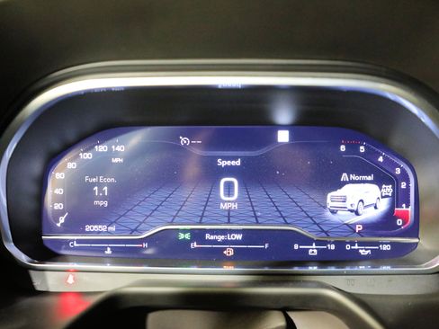 Used 2023 GMC Yukon SLT image 4