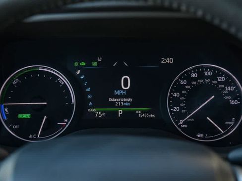 Used 2021 Toyota Sienna Limited FWD image 25