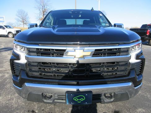 Used 2022 Chevrolet Silverado 1500 LT image 8