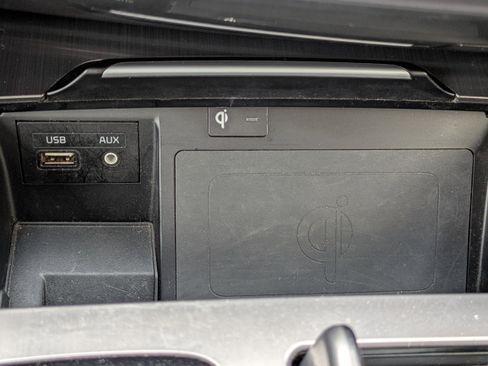 Used 2018 Genesis G80 3.8 w/ Option Group 02 image 29