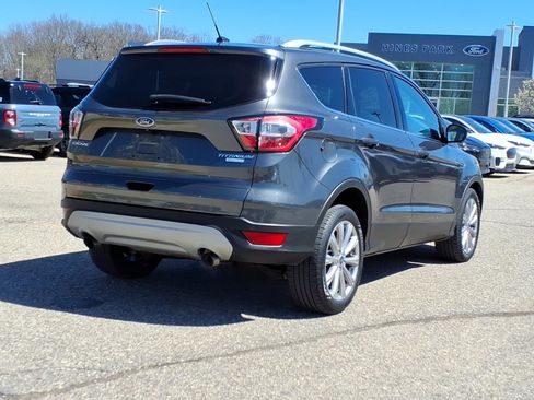 Used 2017 Ford Escape Titanium image 7