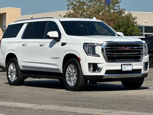 Used 2024 GMC Yukon XL SLT image 10