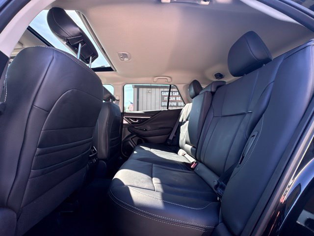 Used 2025 Subaru Outback Limited AWD/4WD image 14