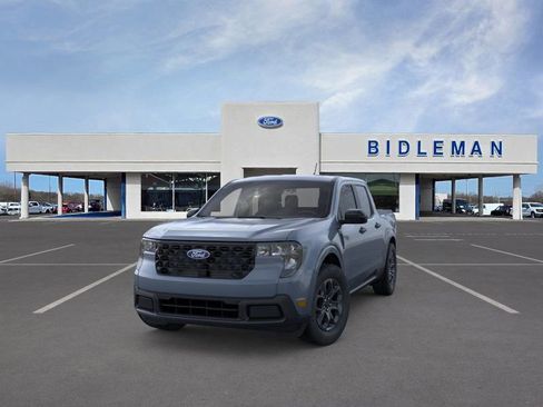 New 2025 Ford Maverick XLT w/ Equipment Group 301A image 2