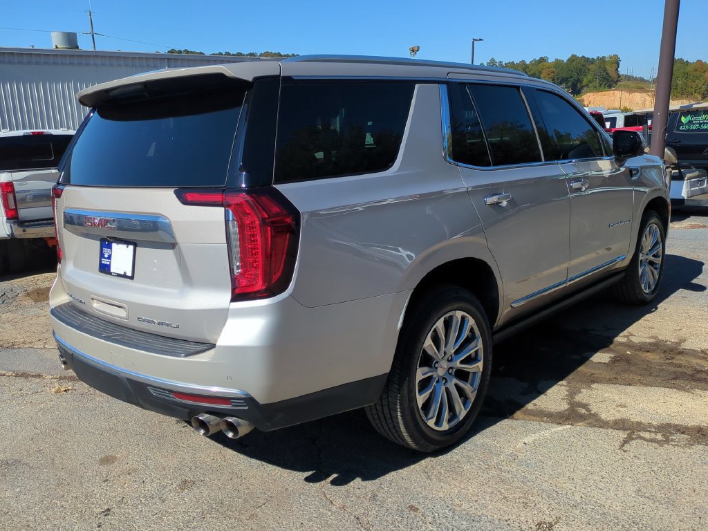 Used 2023 GMC Yukon Denali AWD/4WD image 5