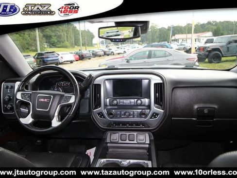 Used 2018 GMC Sierra 1500 SLT AWD/4WD image 18