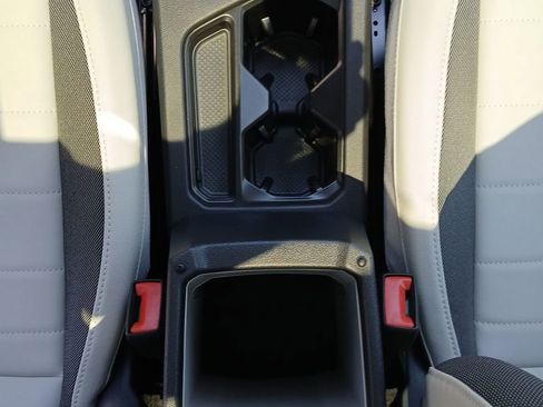 New 2026 Volkswagen Taos SE AWD/4WD image 25