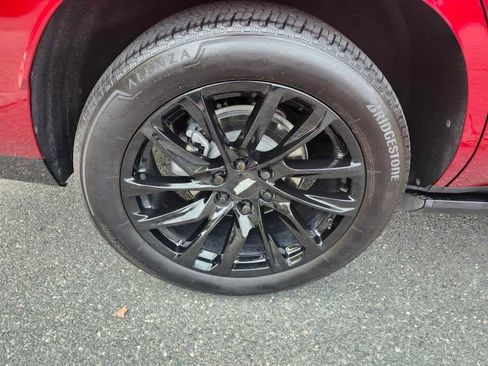 Certified 2024 Cadillac Escalade Sport Platinum w/ LPO, ONYX Package image 5