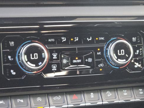 New 2026 GMC Sierra 1500 AT4X w/ AT4X AEV Edition image 38