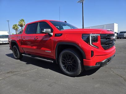 New 2025 GMC Sierra 1500 Elevation w/ Elevation Premium Package