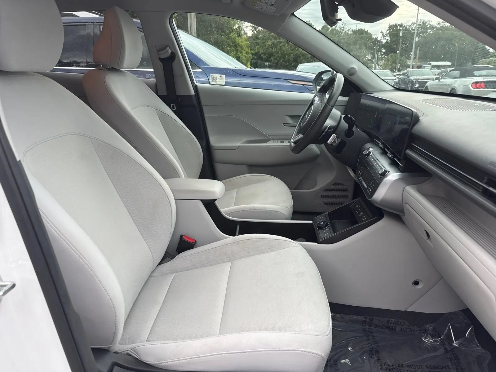 Used 2024 Hyundai Kona SEL FWD image 12