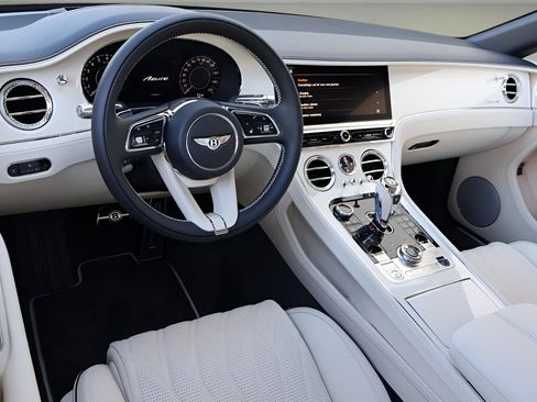 Used 2026 Bentley Continental GTC AWD/4WD image 17