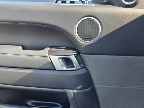 Used 2022 Land Rover Range Rover Sport HSE Silver Edition image 20