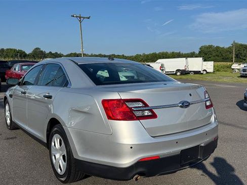 Used 2015 Ford Taurus Police Interceptor AWD image 15