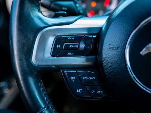 Used 2018 Ford Mustang EcoBoost w/ Equipment Group 101A image 25