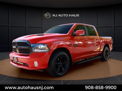 Used 2017 RAM 1500 Sport w/ Convenience Group AWD/4WD image 4