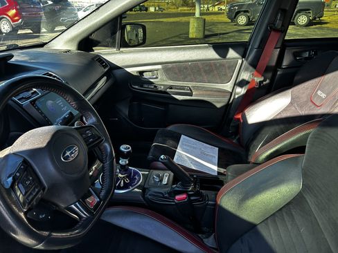 Used 2018 Subaru WRX STI Limited image 9