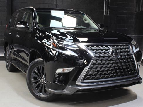 Used 2022 Lexus GX 460 Premium w/ Accessory Package image 7