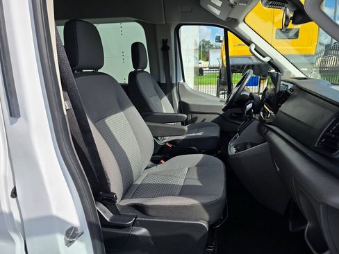 Used 2026 Ford Transit 350 XLT RWD image 11