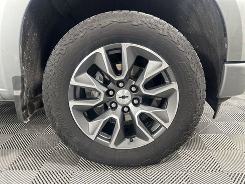 Used 2023 Chevrolet Silverado 1500 RST image 7