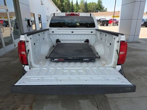 Used 2022 Chevrolet Colorado W/T w/ Custom Special Edition AWD/4WD image 17