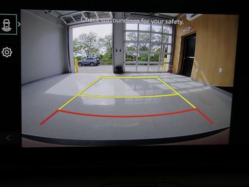 New 2025 Kia K4 LXS image 24