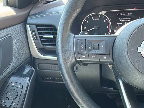 Certified 2023 Nissan Rogue S image 13