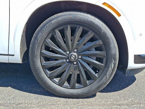 Used 2025 Hyundai Palisade Calligraphy AWD/4WD image 17