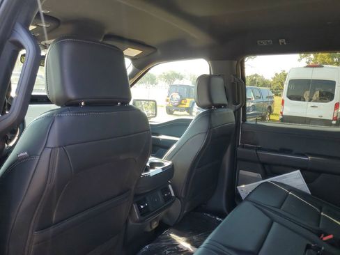 New 2025 Ford F150 Lariat w/ Equipment Group 501A Mid image 26