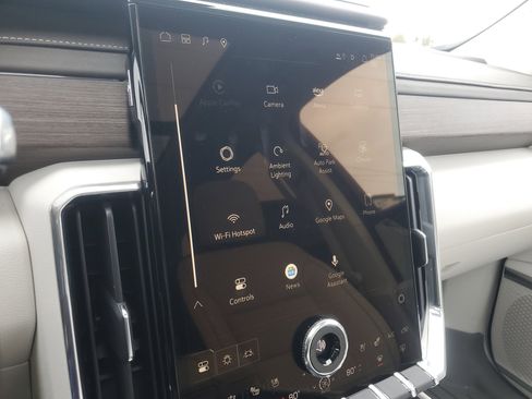 Used 2025 GMC Acadia Denali w/ Super Cruise Package image 23