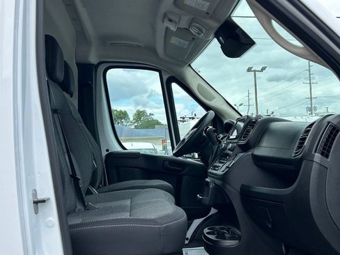 Used 2024 RAM ProMaster 2500 FWD image 10