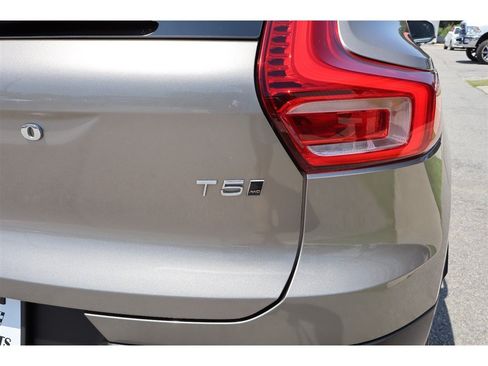 Used 2022 Volvo XC40 T5 Inscription AWD/4WD image 50