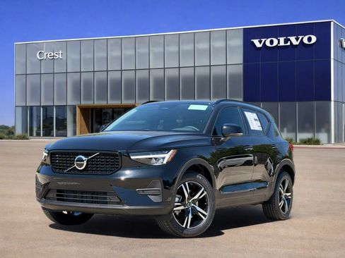 New 2026 Volvo XC40 B5 Core w/ Protection Package Premier AWD/4WD image 1