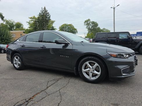 Used 2017 Chevrolet Malibu LS w/ LPO, Convenience Package 2 image 6