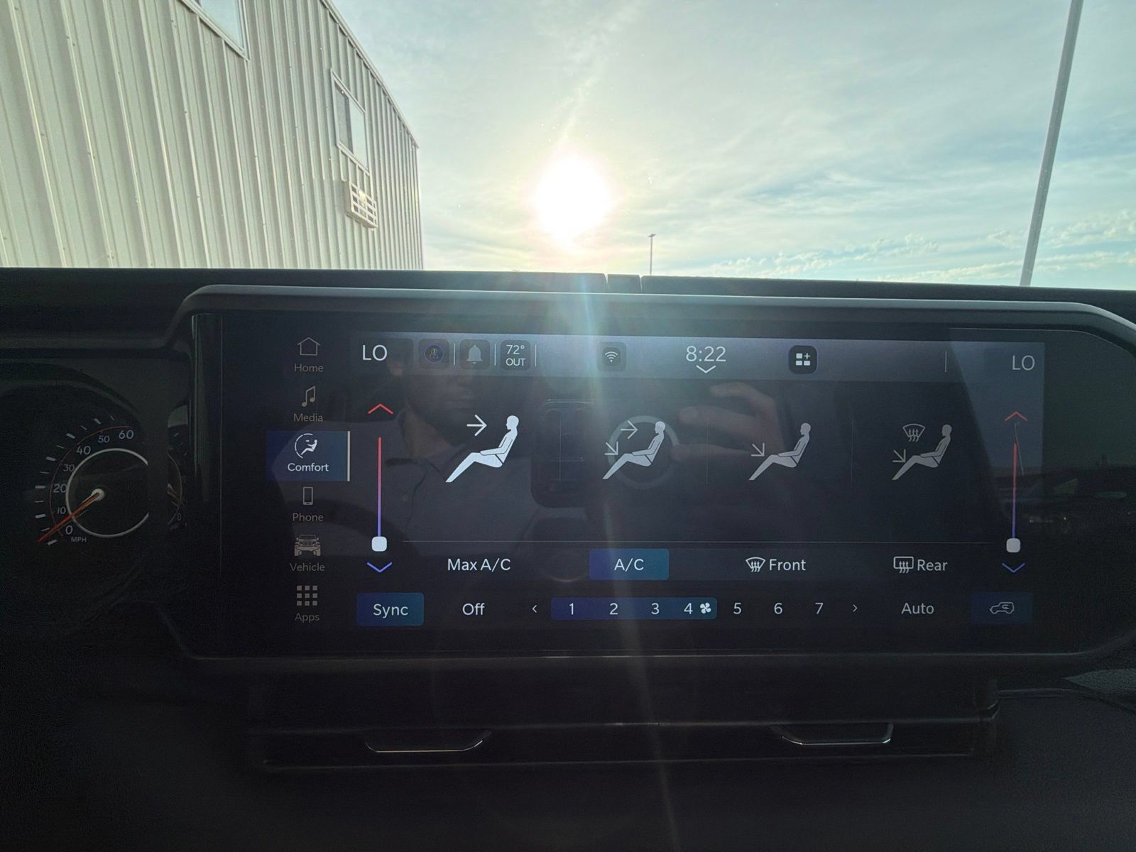 Used 2026 Jeep Wrangler Unlimited Rubicon AWD/4WD image 19