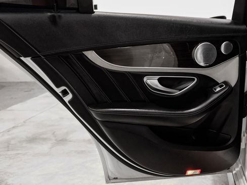 Used 2015 Mercedes-Benz C 63 AMG S image 39