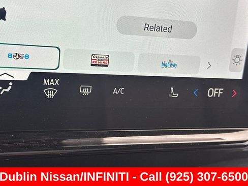 Used 2025 Ford Expedition Max Platinum AWD/4WD image 32